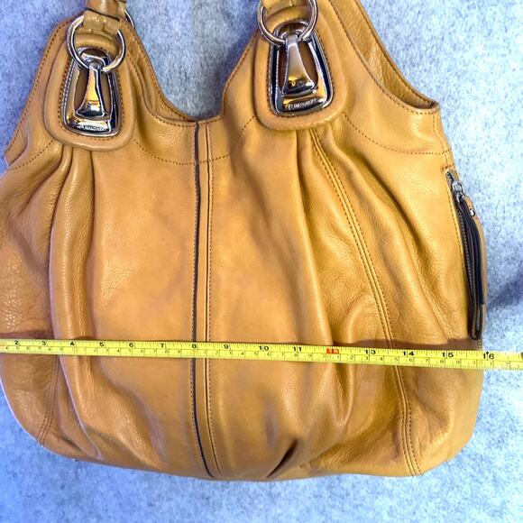 B. Makowsky Kayla Peach Leather Shoulder Bag, Y2K Large Handbag Leopard Interior - Picture 12 of 13